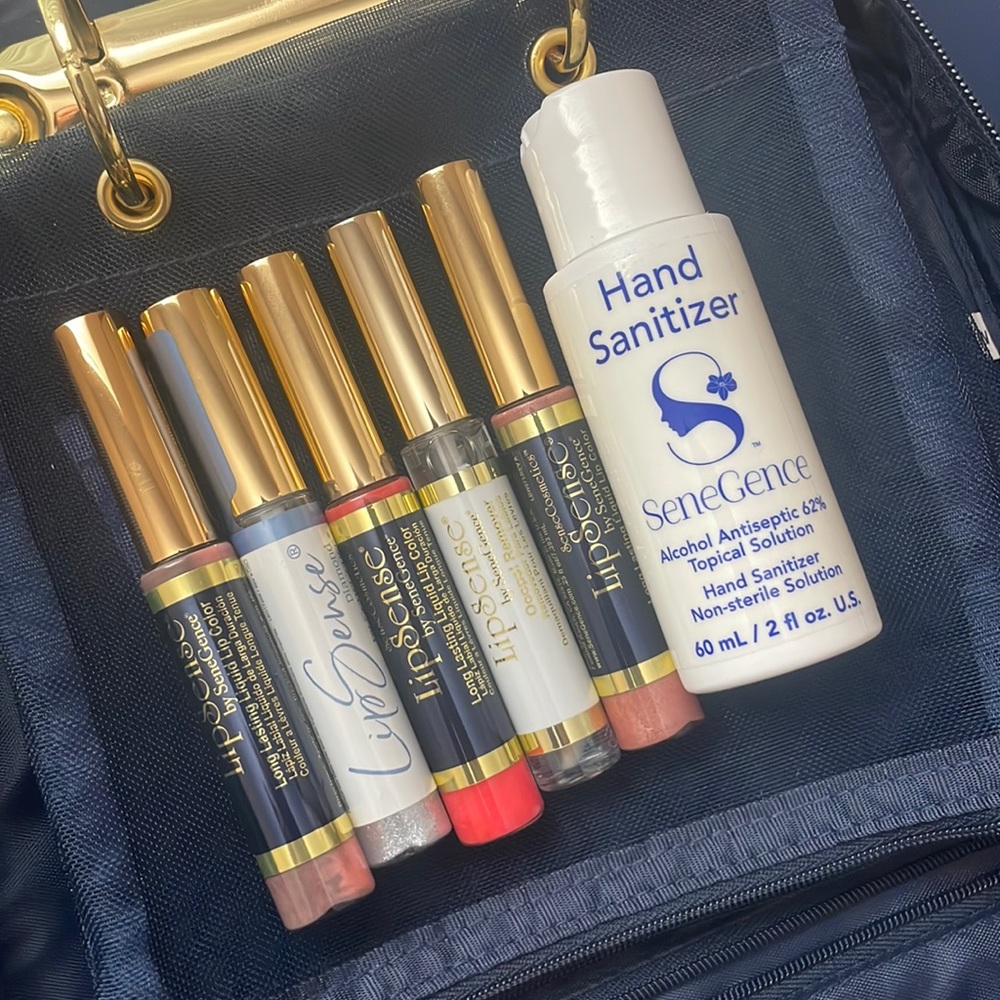 SeneGence Makeup Bag with LipSense!